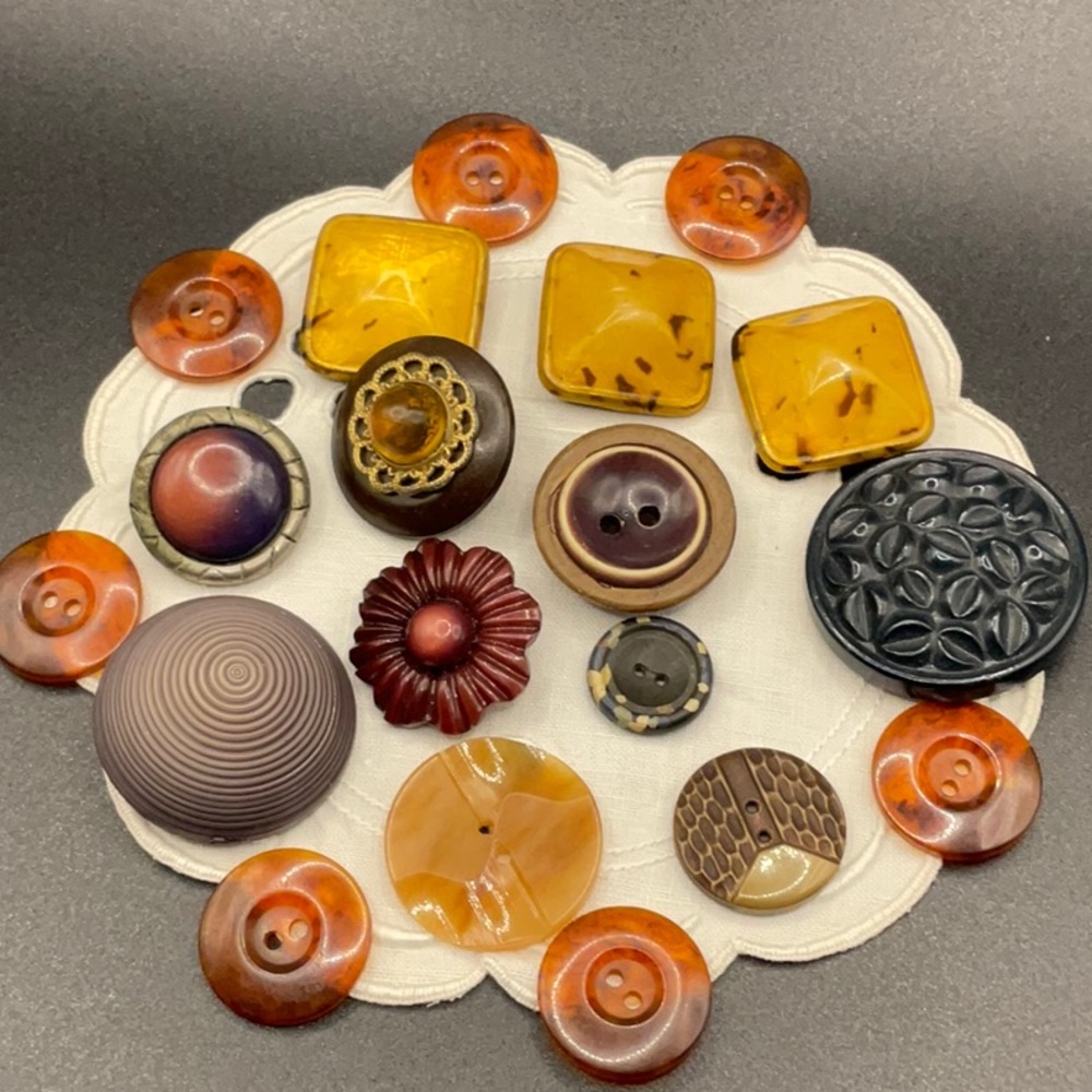 Collection of Vintage Sewing Buttons.